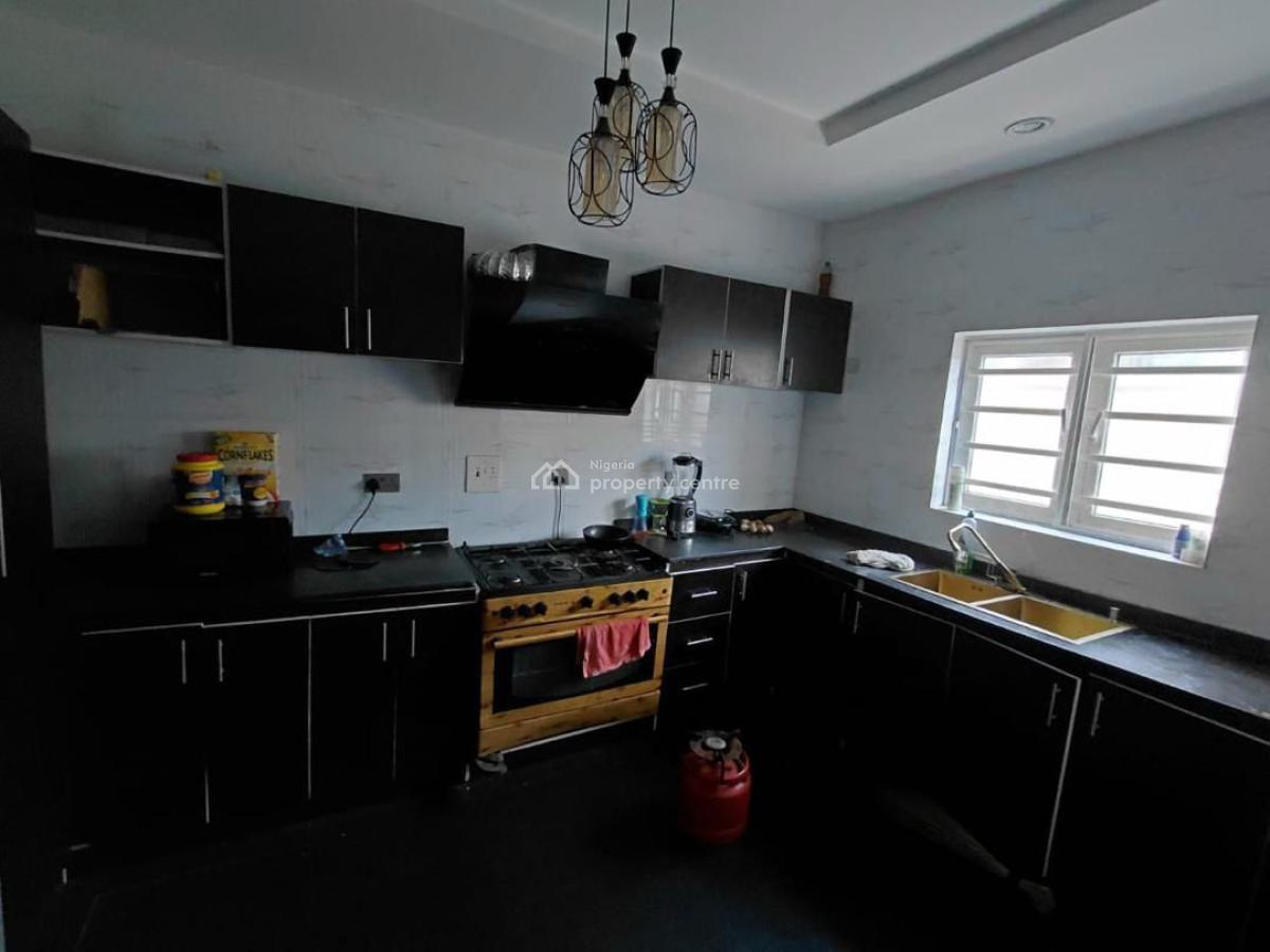 Well Finished 3 Bedroom Bungalow, Temidire Estate,, Ologuneru, Ibadan, Oyo, Detached Bungalow for Sale