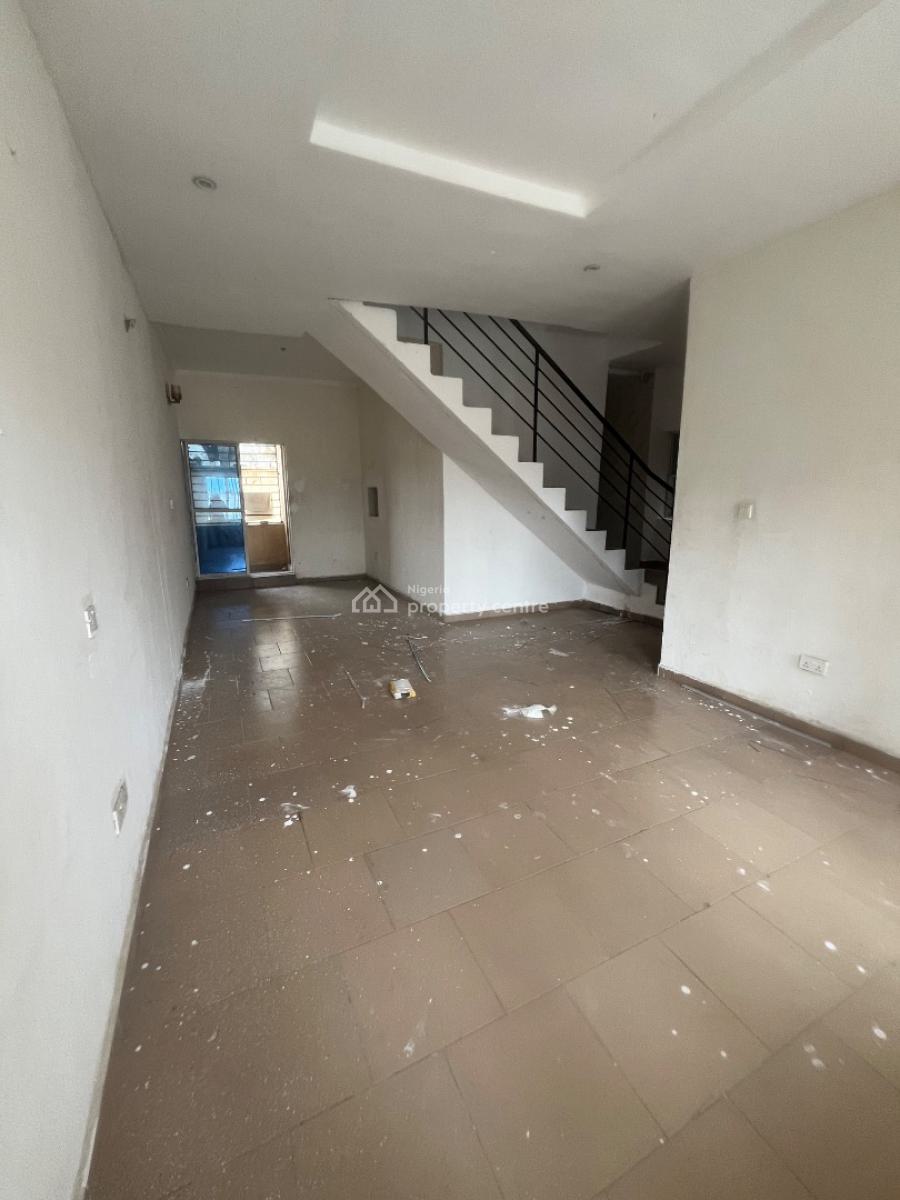 Spacious Clean Shared Apartment Single Room, Lekki Scheme 2, Ajah, Lagos, Flat / Apartment for Rent