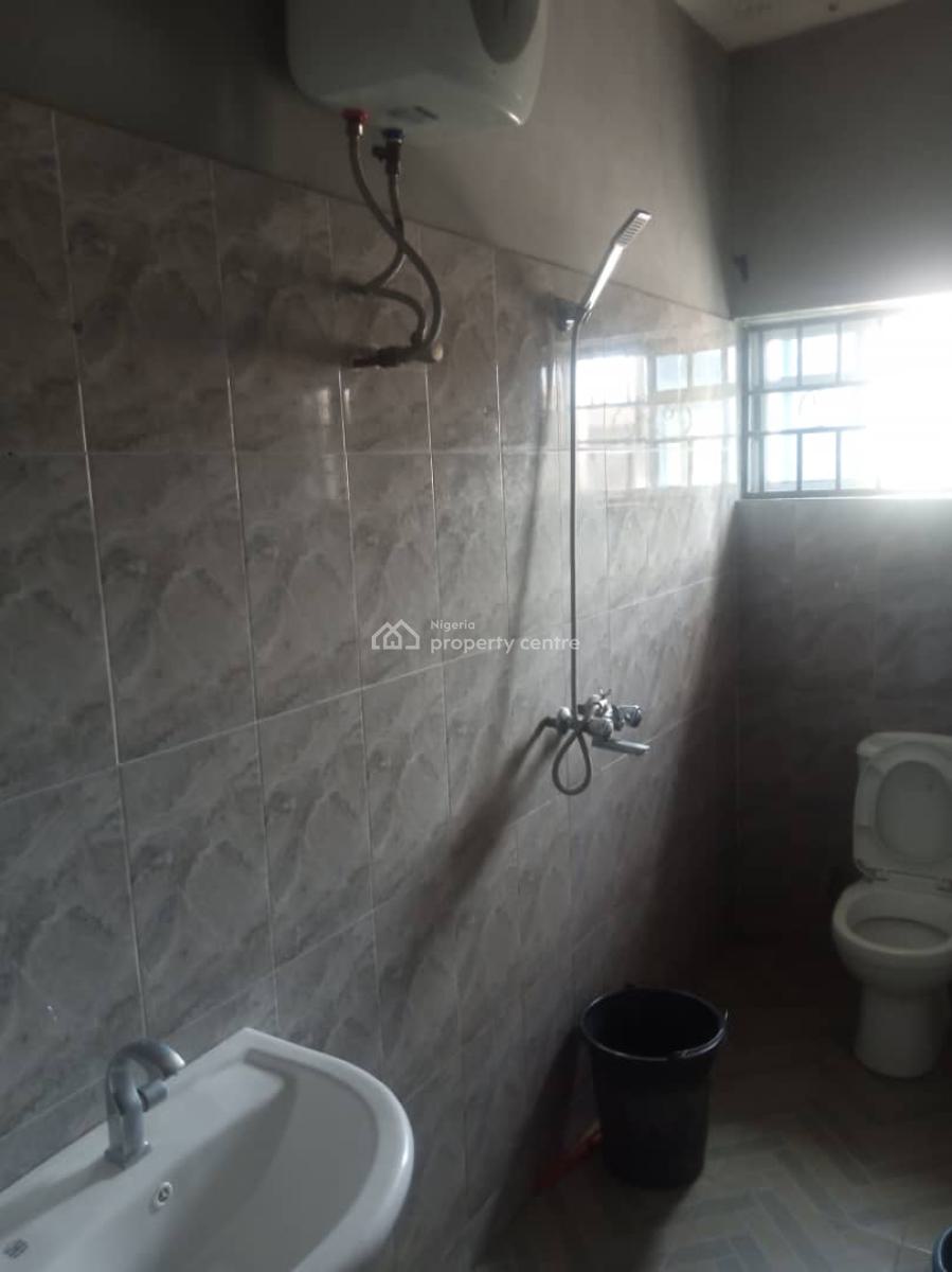 3 Bedroom  Flat, Mallami Estate, Ibadan, Oyo, Flat / Apartment for Rent