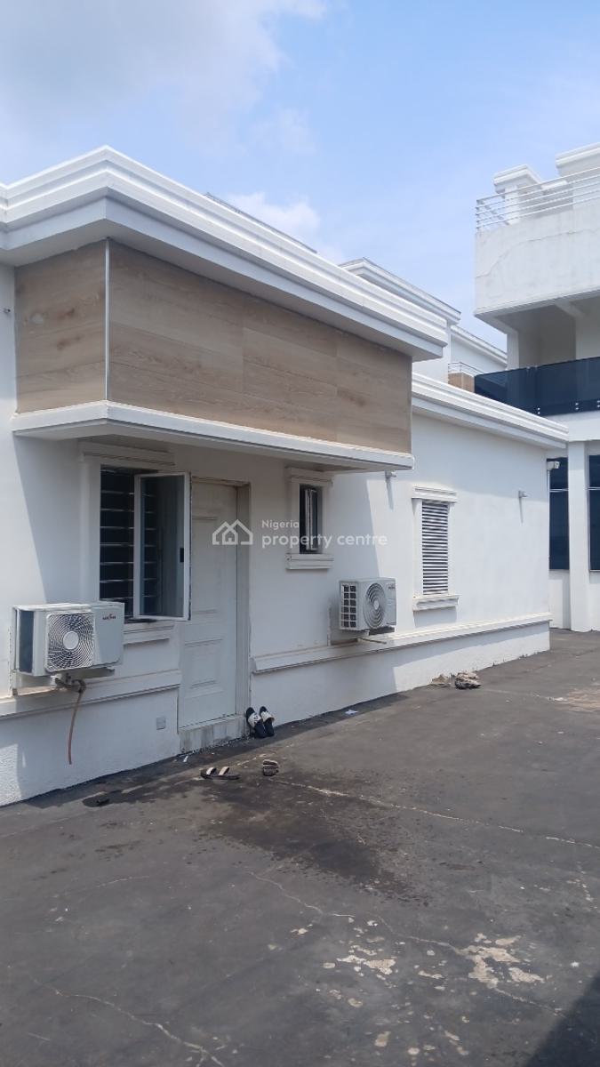 Luxury 5 Bedroom Terrace Duplex with Swimming Pool, Asaba, Delta, Terraced Duplex for Sale