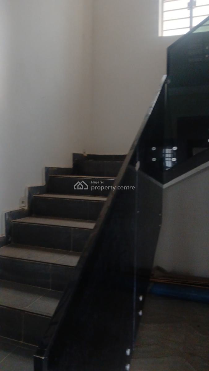 Luxury 5 Bedroom Terrace Duplex with Swimming Pool, Asaba, Delta, Terraced Duplex for Sale