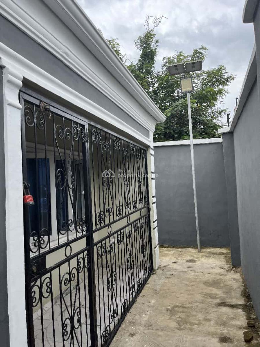 a Fenced and Gated ,modern 3 Bedroom, Papa Oganla, Apata, Ibadan, Oyo, Detached Bungalow for Sale