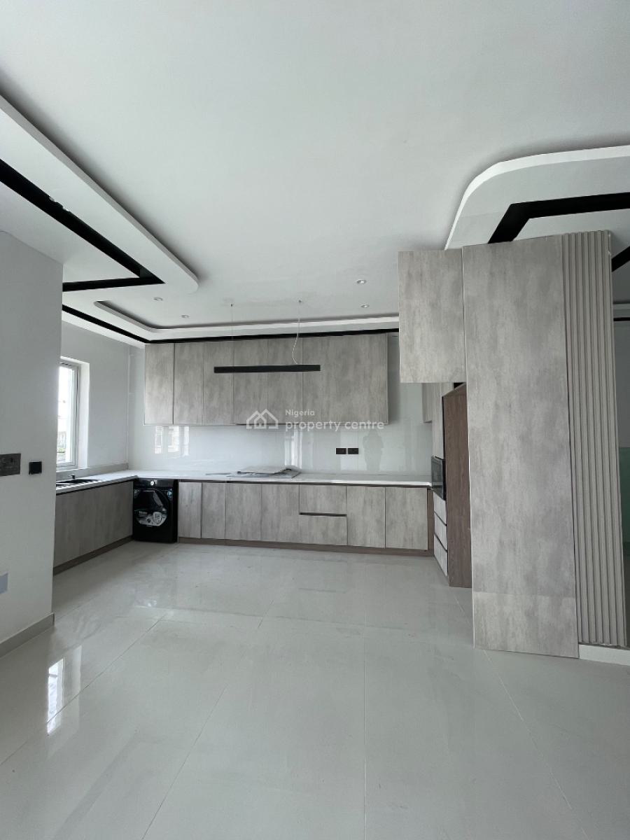 Premium 2 Bedroom Maisonette Residences, Off Admiralty Way, Lekki Phase 1, Lekki, Lagos, Flat / Apartment for Sale