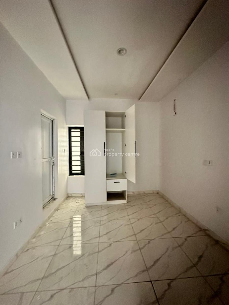 Nicely Built 3 Bedroom Apartment in Ajah ,lekk, Ajah, Lagos, Flat / Apartment for Sale