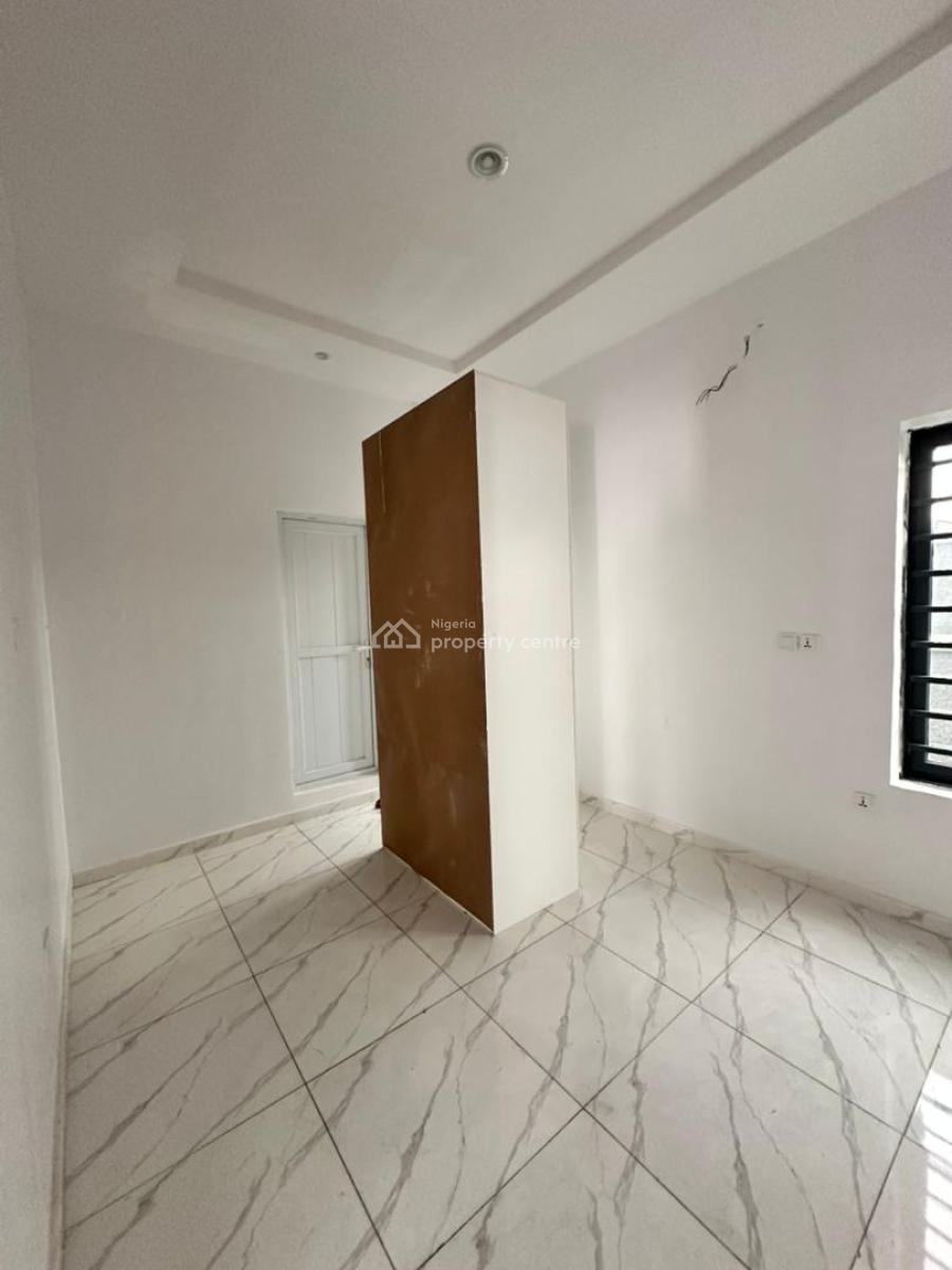 Nicely Built 3 Bedroom Apartment in Ajah ,lekk, Ajah, Lagos, Flat / Apartment for Sale