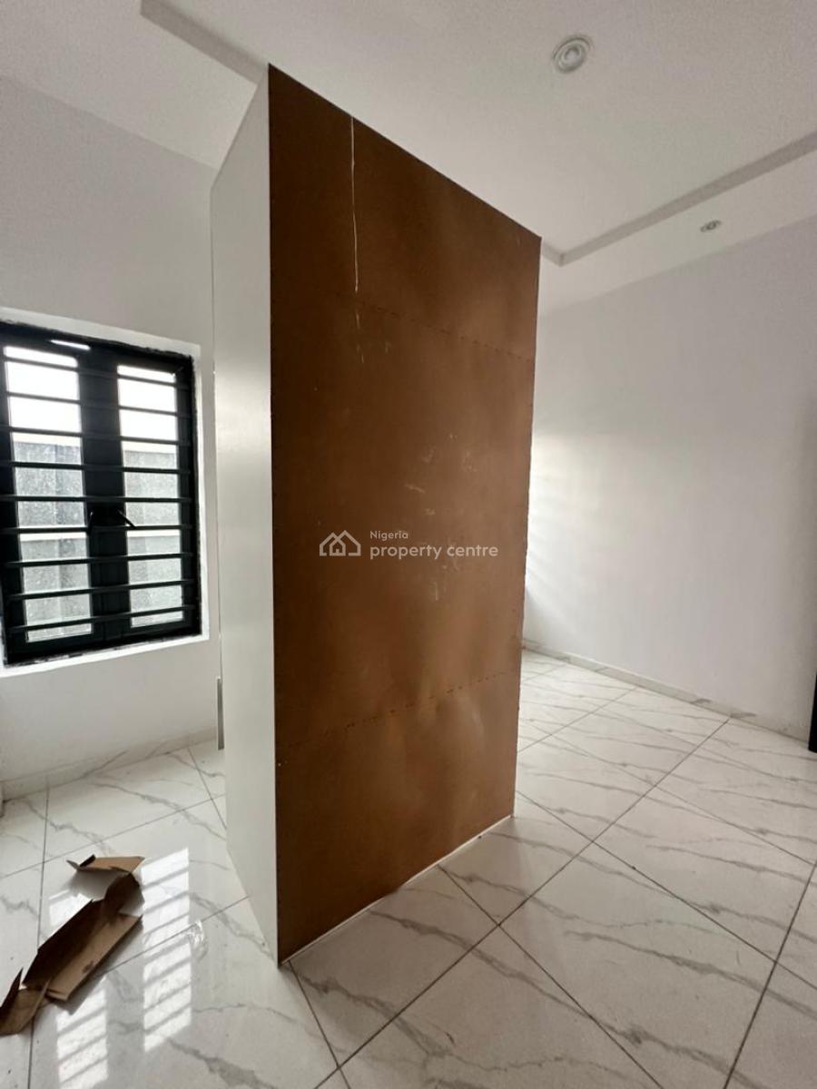 Nicely Built 3 Bedroom Apartment in Ajah ,lekk, Ajah, Lagos, Flat / Apartment for Sale