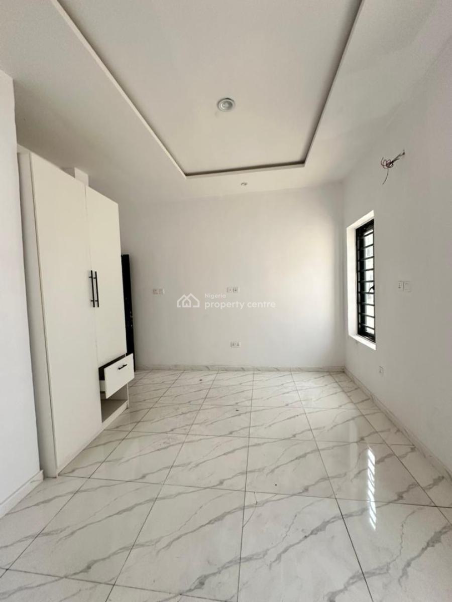 Nicely Built 3 Bedroom Apartment in Ajah ,lekk, Ajah, Lagos, Flat / Apartment for Sale