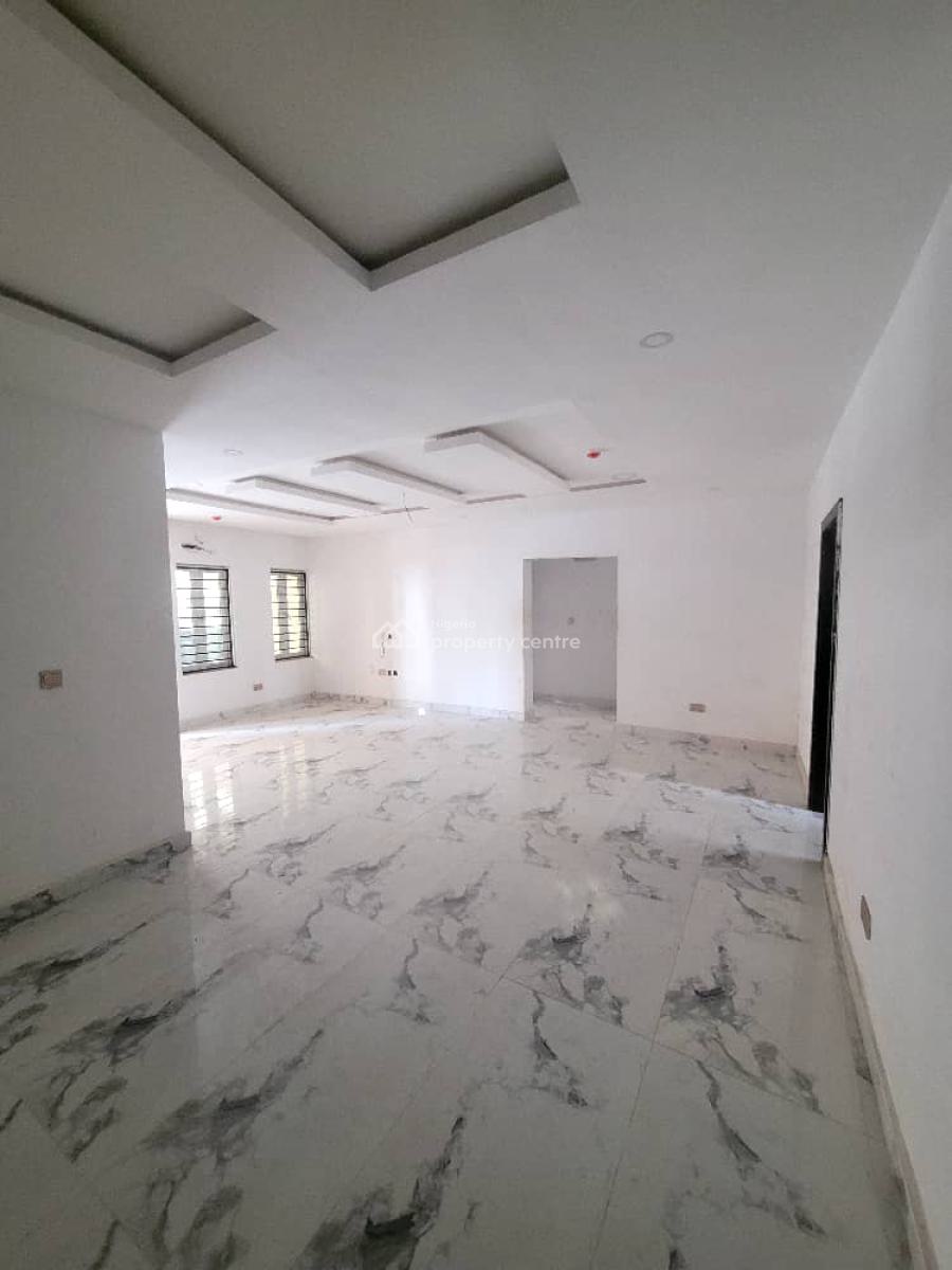 Luxury 2-bedroom Apartment with Bq., Lekki Phase 1, Lekki, Lagos, Flat / Apartment for Rent