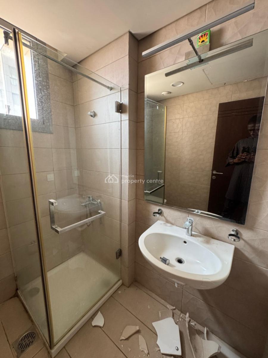 Lovely 3 Bedroom Apartment, Emo Atlantic, Victoria Island (vi), Lagos, Block of Flats for Sale