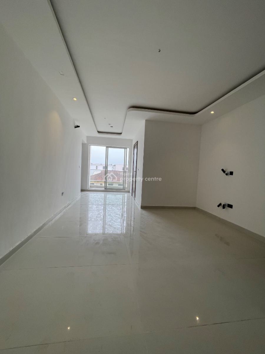 2 Bedroom Maisonette, Lekki Phase 1, Lekki, Lagos, Flat / Apartment for Sale
