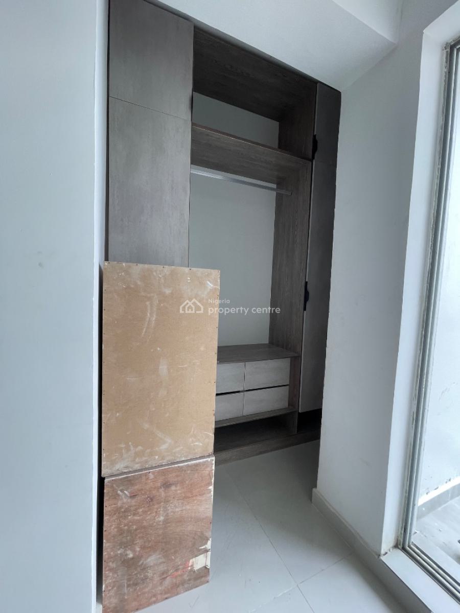 2 Bedroom Maisonette, Lekki Phase 1, Lekki, Lagos, Flat / Apartment for Sale