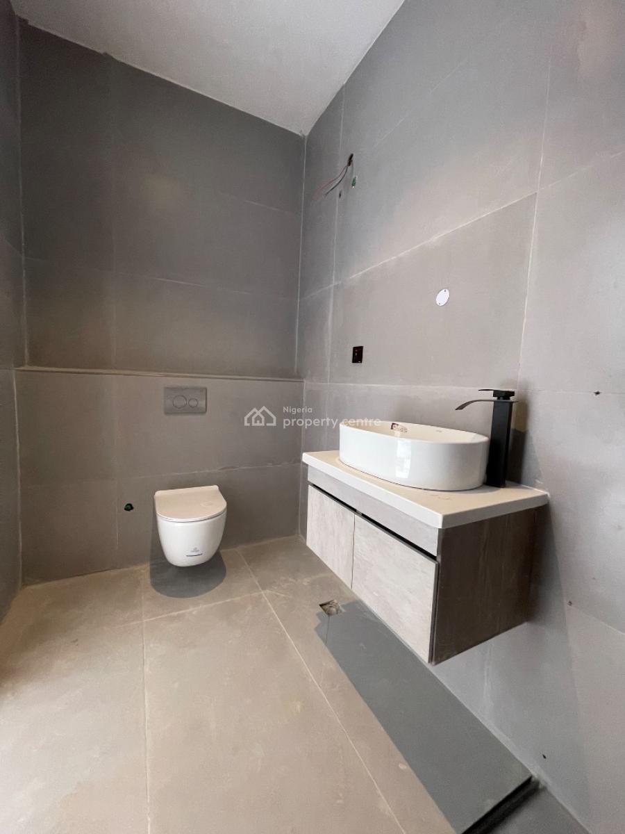 2 Bedroom Maisonette, Lekki Phase 1, Lekki, Lagos, Flat / Apartment for Sale