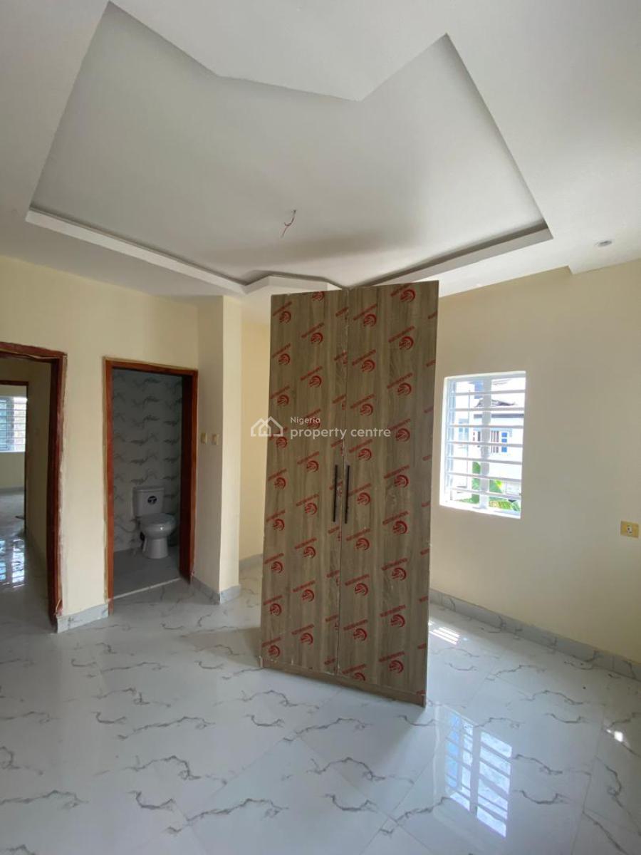 Brand New 2 Bedrooms Luxury Apartment, Ogombo, Ajah, Lagos, Flat / Apartment for Rent