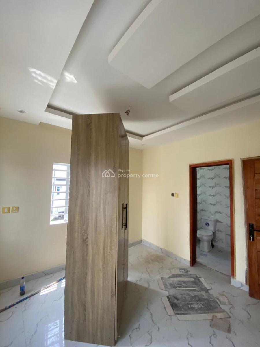Brand New 2 Bedrooms Luxury Apartment, Ogombo, Ajah, Lagos, Flat / Apartment for Rent