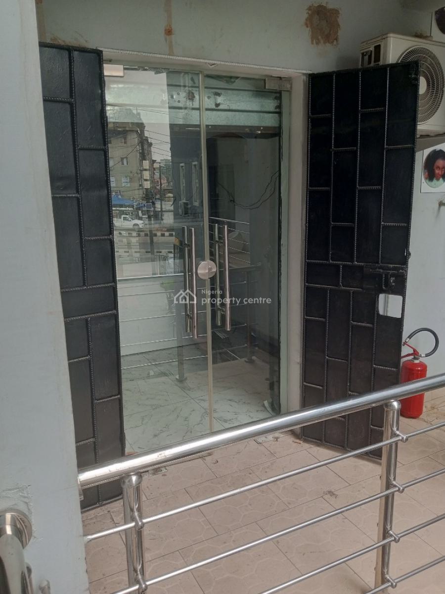 Shop Space, Awolowo Way, Ikeja, Lagos, Shop for Rent