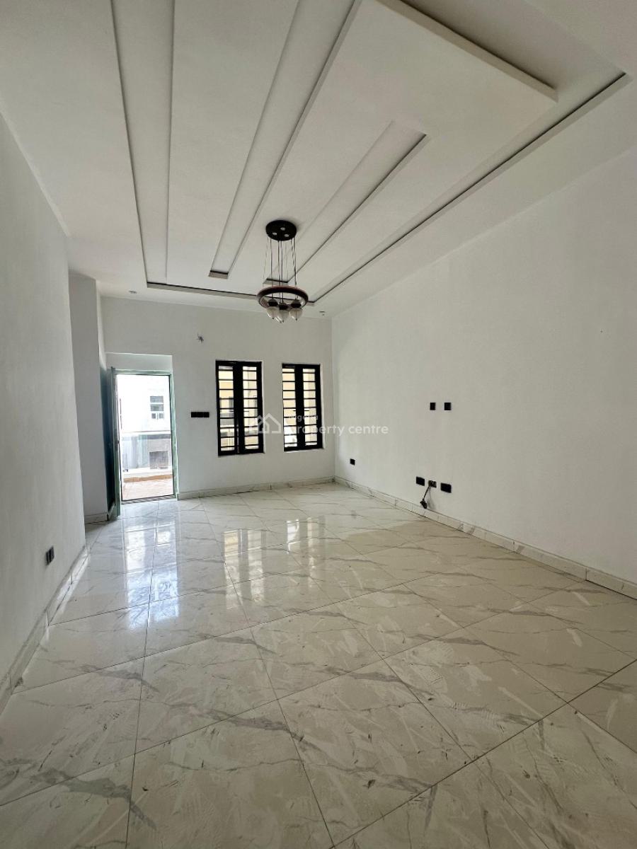 Spaciously  Built 2 Bedroom Apartment, Ajah, Lagos, Flat / Apartment for Sale