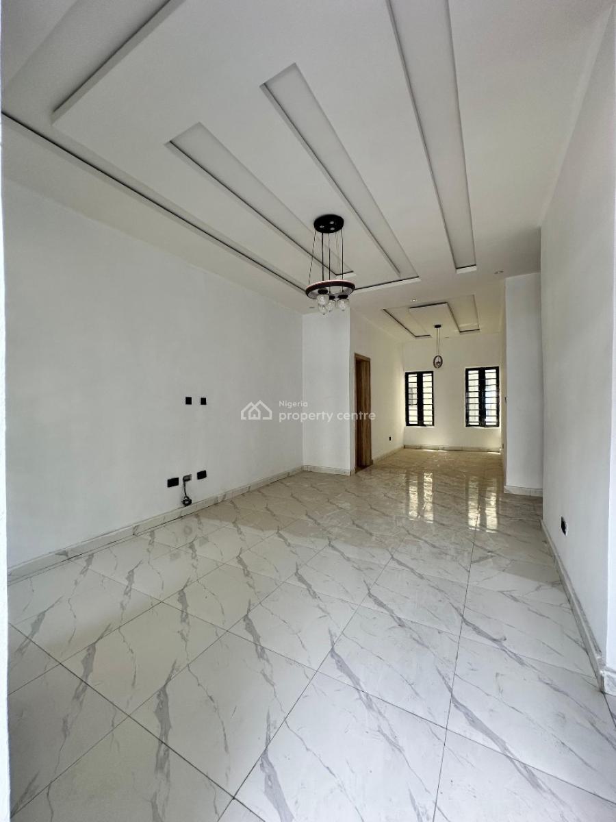 Spaciously  Built 2 Bedroom Apartment, Ajah, Lagos, Flat / Apartment for Sale