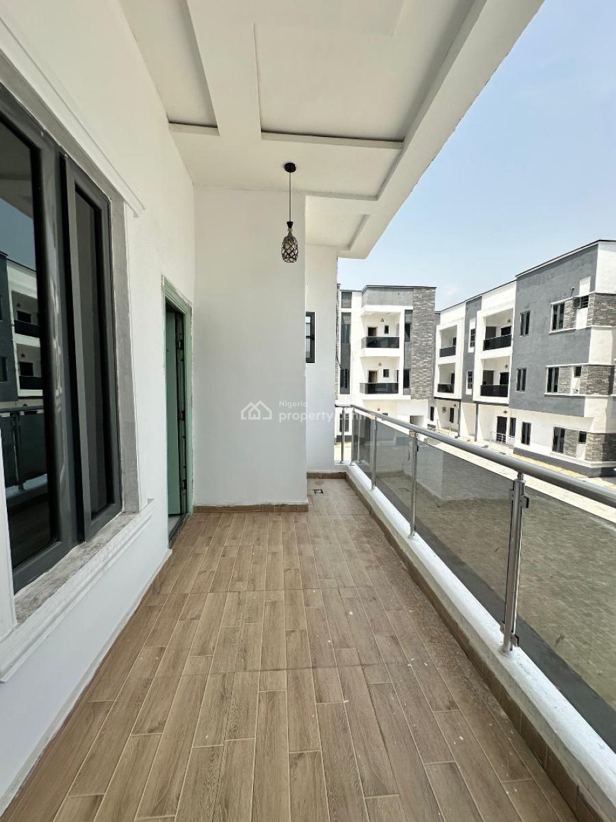 Spaciously  Built 2 Bedroom Apartment, Ajah, Lagos, Flat / Apartment for Sale