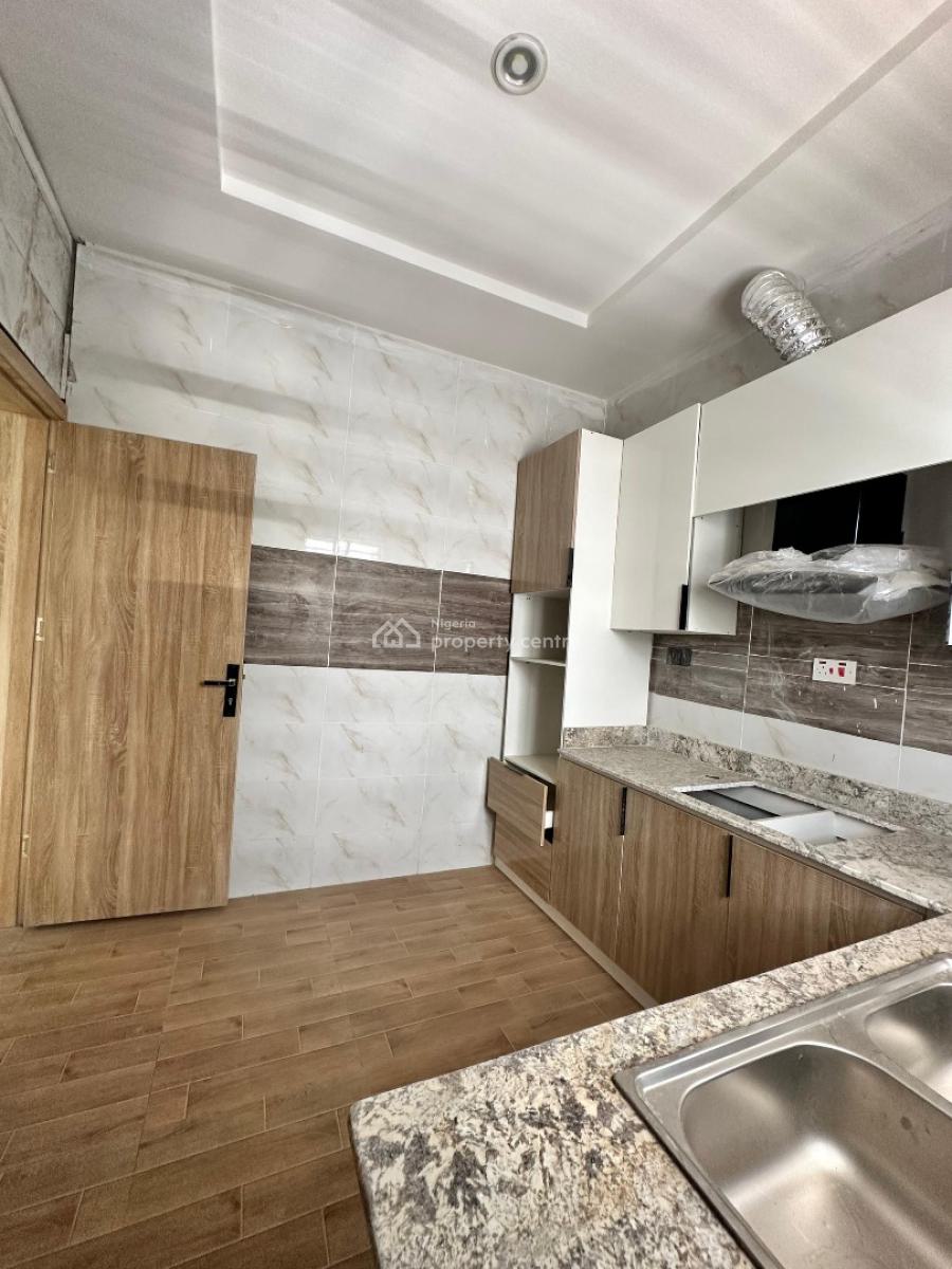 Spaciously  Built 2 Bedroom Apartment, Ajah, Lagos, Flat / Apartment for Sale