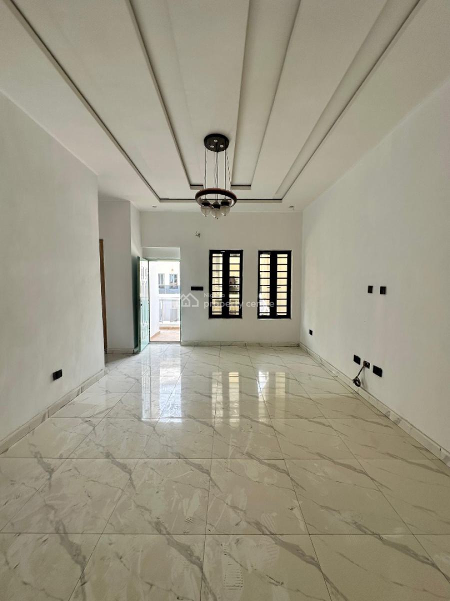 Spaciously  Built 2 Bedroom Apartment, Ajah, Lagos, Flat / Apartment for Sale