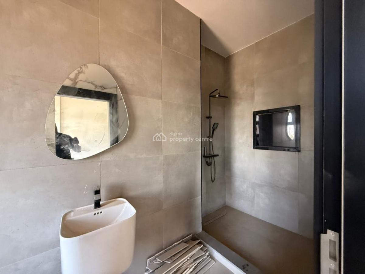 5 Bedroom Semi Detached Duplex with Bq, Maitama District, Abuja, Semi-detached Duplex for Sale