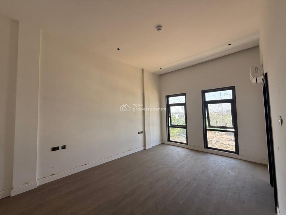 5 Bedroom Semi Detached Duplex with Bq, Maitama District, Abuja, Semi-detached Duplex for Sale