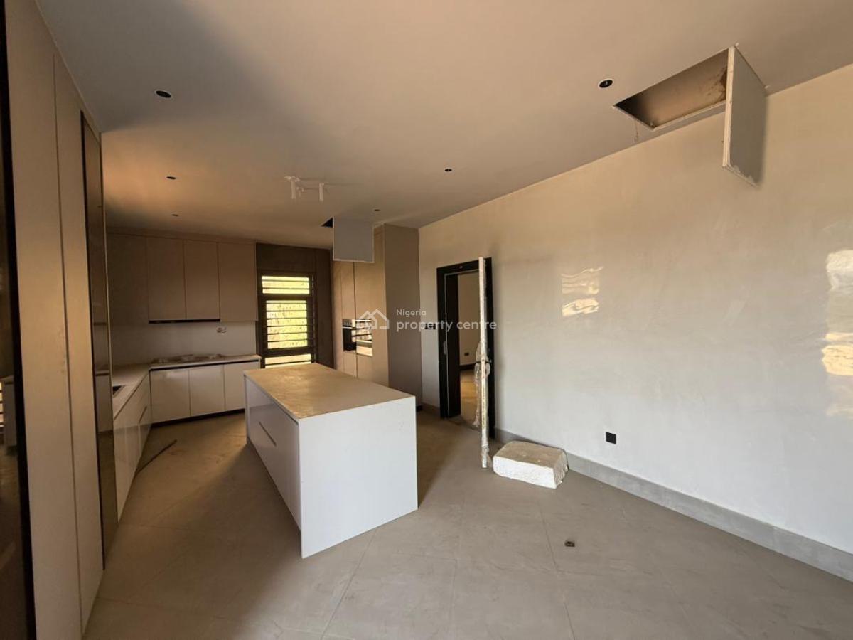 5 Bedroom Semi Detached Duplex with Bq, Maitama District, Abuja, Semi-detached Duplex for Sale