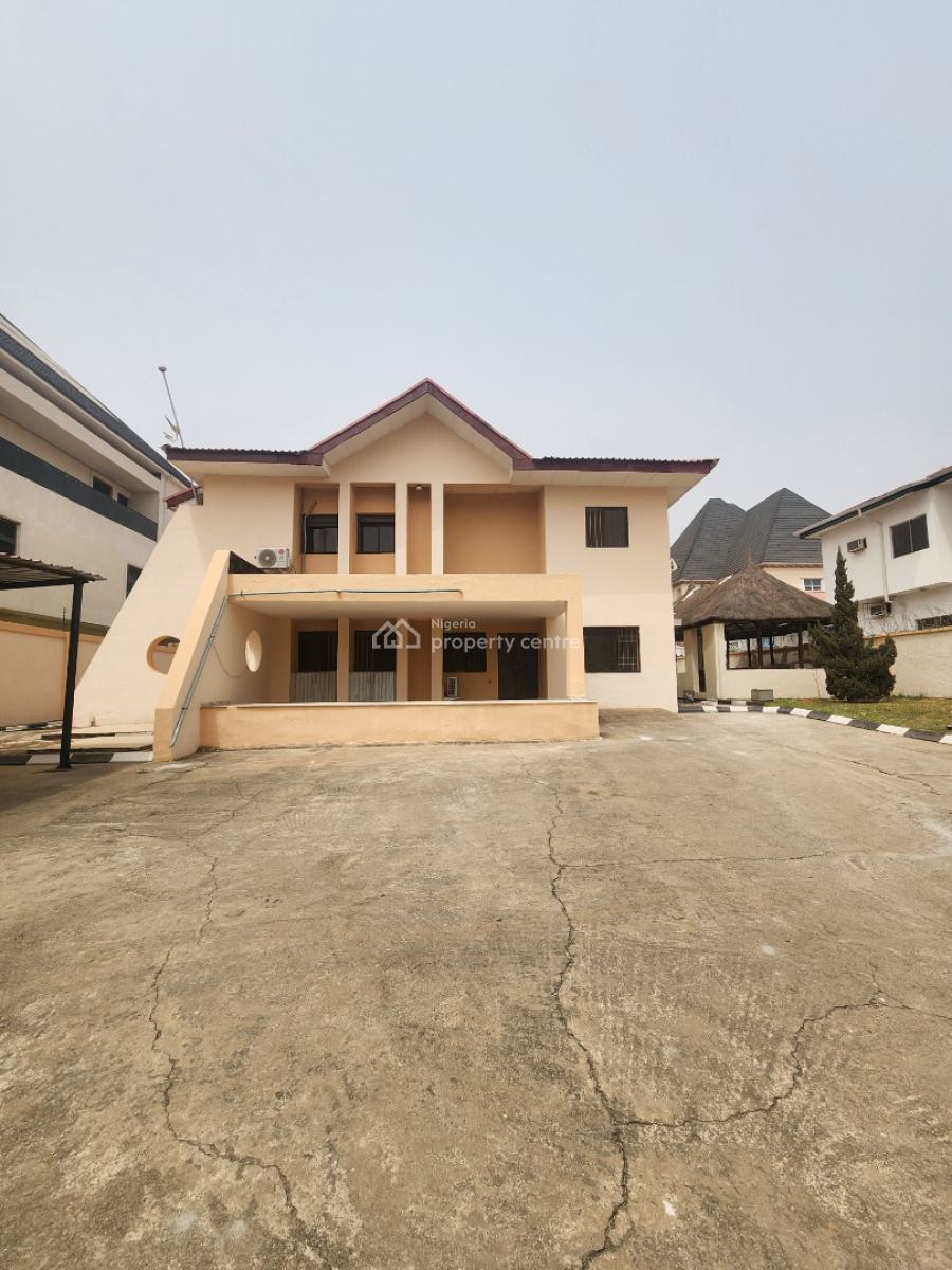 Well Built 6 Bedroom Duplex for Lease, Off Ibb Way, Maitama District, Abuja, Detached Duplex for Rent