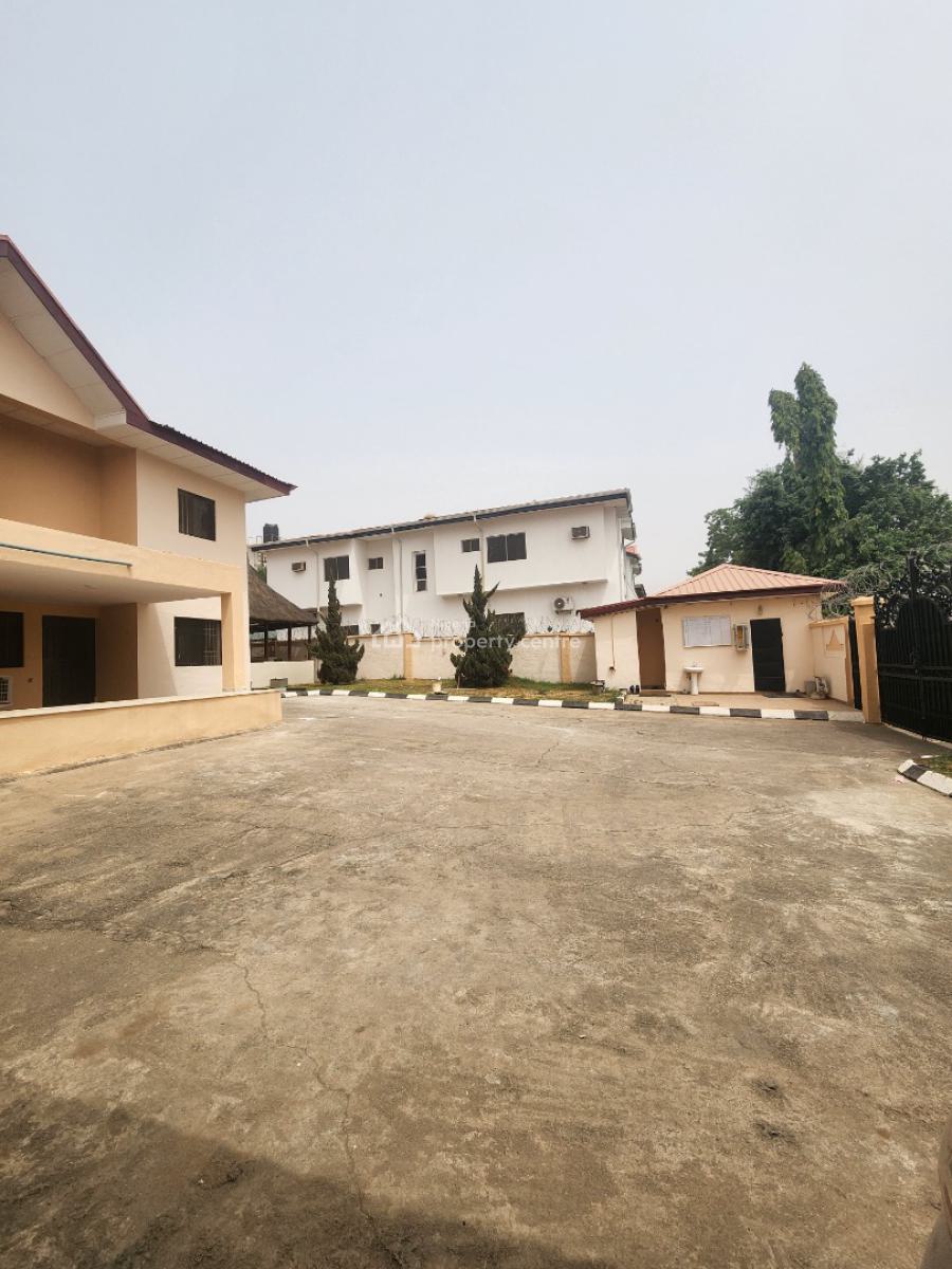 Well Built 6 Bedroom Duplex for Lease, Off Ibb Way, Maitama District, Abuja, Detached Duplex for Rent