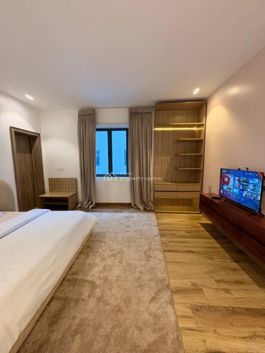 2 Bedrooms Maisonette with Ps5 and Swimming Pool, Lekki Phase 1, Lekki, Lagos, Flat / Apartment Short Let