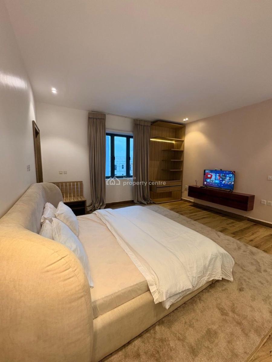 2 Bedrooms Maisonette with Ps5 and Swimming Pool, Lekki Phase 1, Lekki, Lagos, Flat / Apartment Short Let