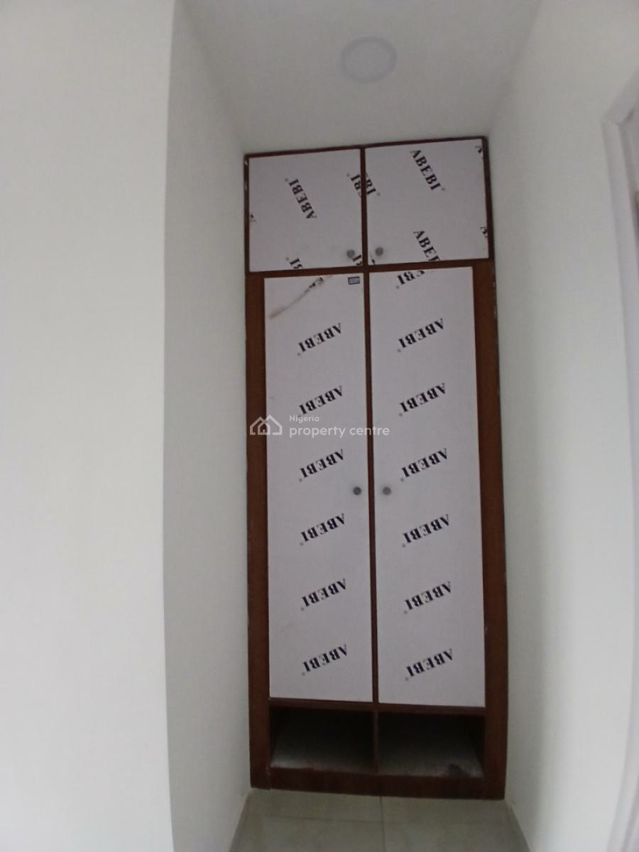 3 Bedroom Apartment, Lekki Phase 1, Lekki, Lagos, Flat / Apartment for Rent