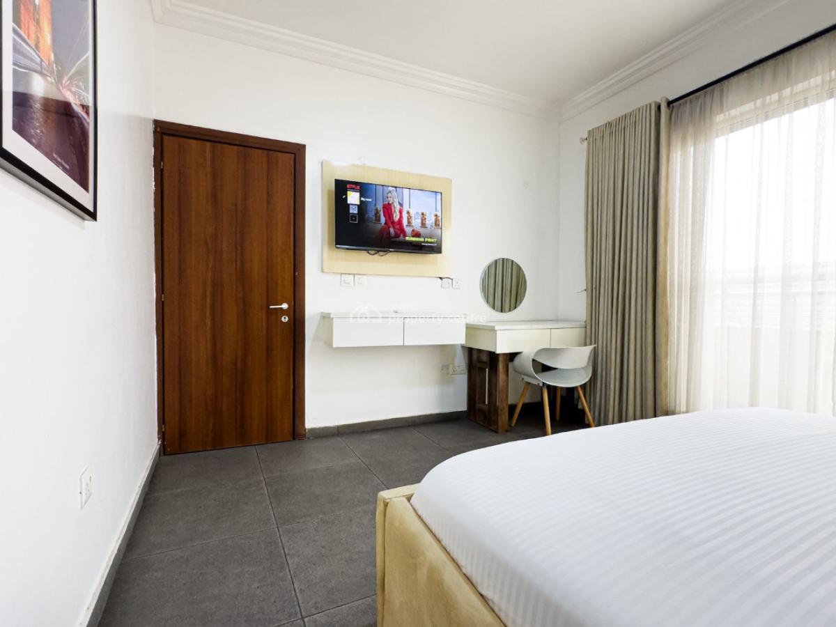 Luxury Fully Furnished 3-bedroom Terrace Duplex Available, Lekki Phase 1, Lekki, Lagos, Flat / Apartment Short Let