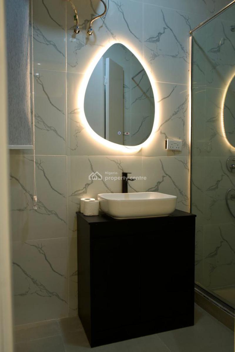 Water Front Neatly Finished and Furnished 2 Bedrooms Apartment, Off Admiralty, Lekki Phase 1, Lekki, Lagos, Flat / Apartment Short Let