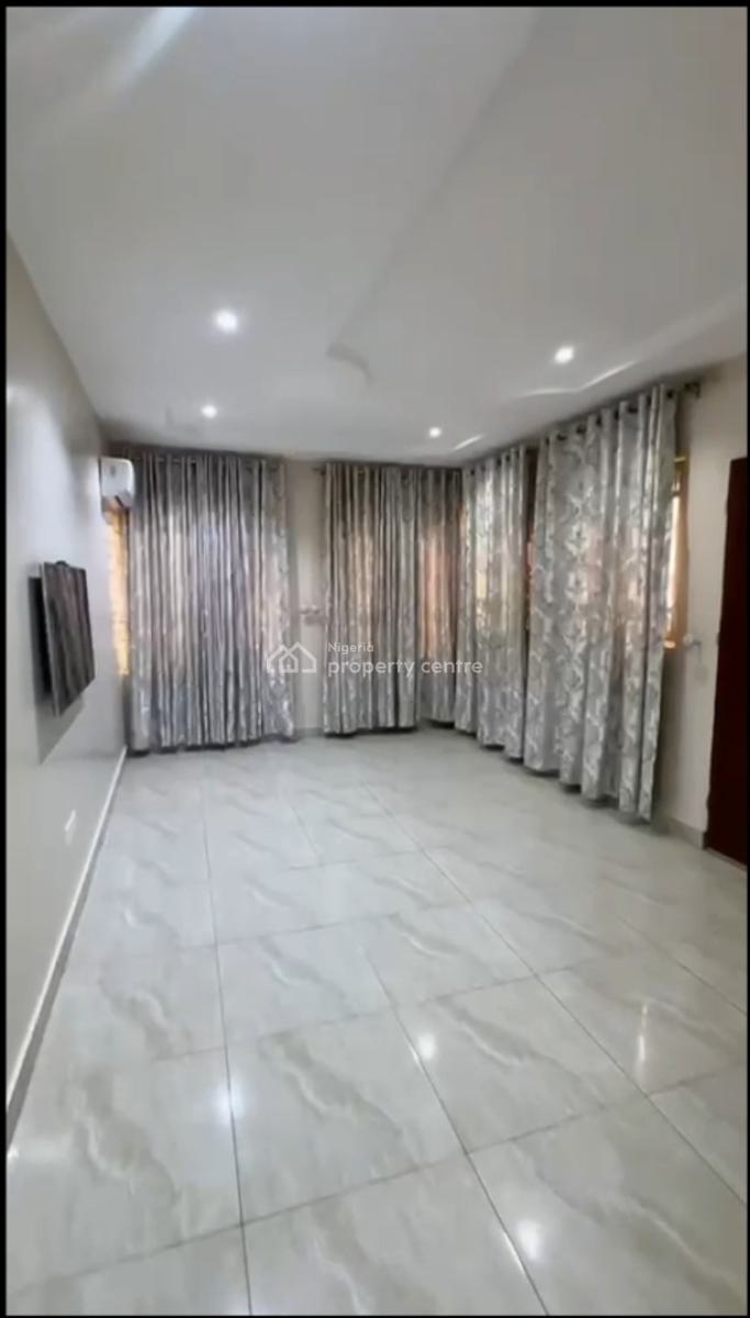 Luxury 5-bedroom Semi-detached Duplex with Bq, Wuye, Abuja, Semi-detached Duplex for Rent