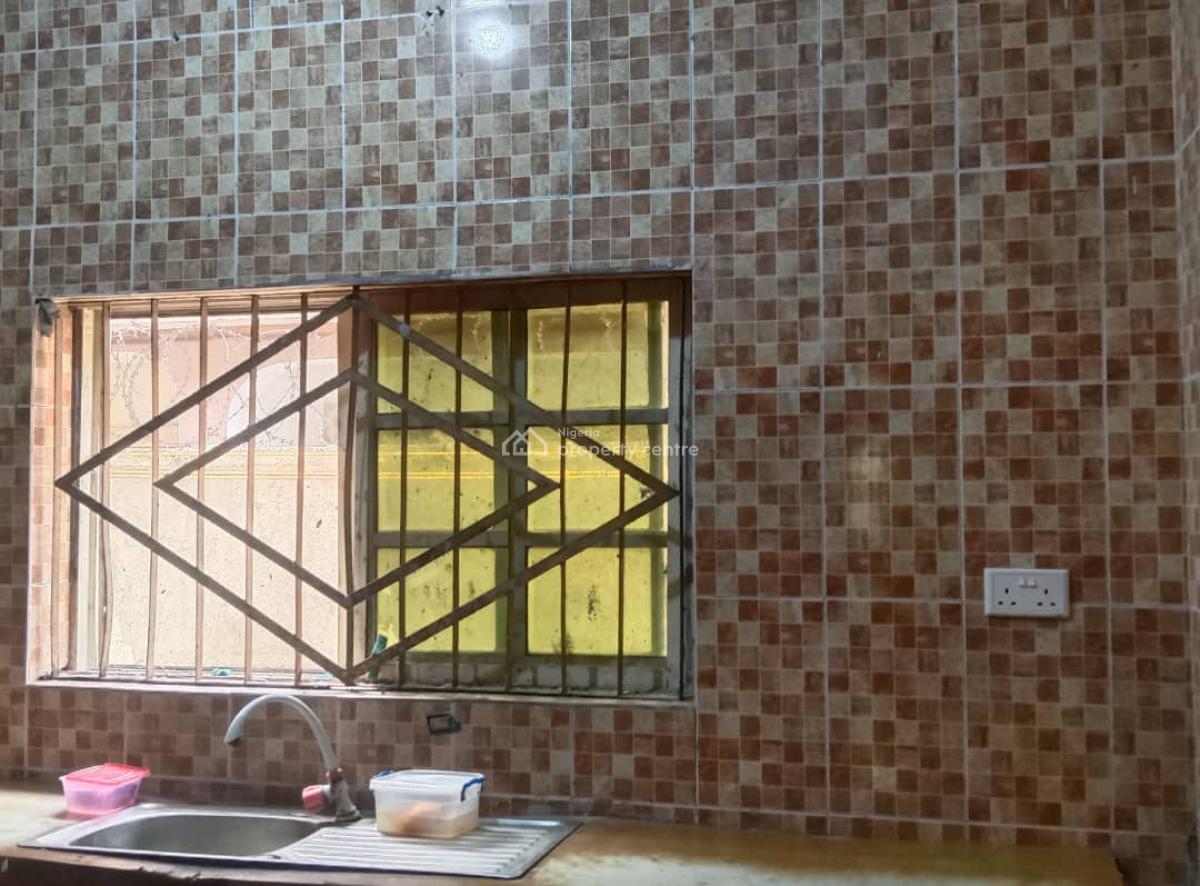 Single Room Shared Apartment, Langbasa Road, Ajah, Lagos, Flat / Apartment for Rent