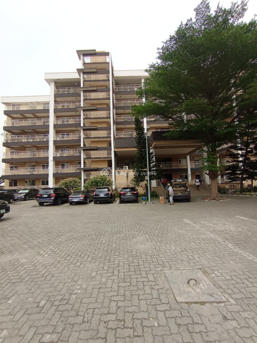Furnished 3 Bedroom Apartment with Swimming Pool, Lekki Phase 1, Lekki, Lagos, Flat / Apartment for Rent