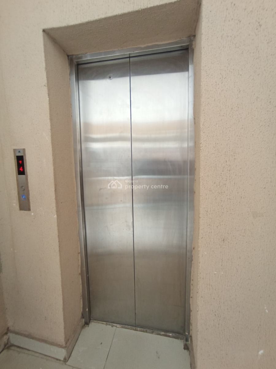 Furnished 3 Bedroom Apartment with Swimming Pool, Lekki Phase 1, Lekki, Lagos, Flat / Apartment for Rent