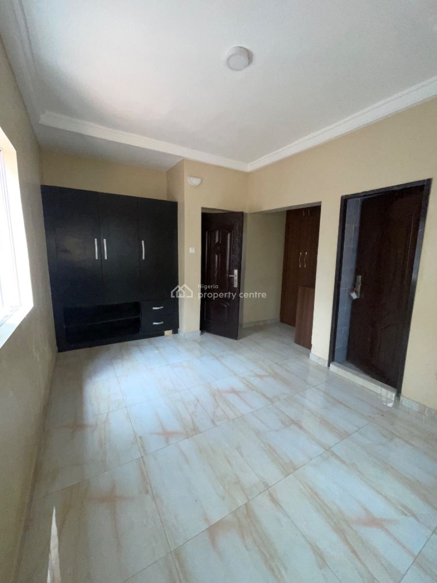 a Spacious 3 Bedroom Apartment, Mobil Road Ilaje Ajah, Lekki, Lagos, Flat / Apartment for Rent