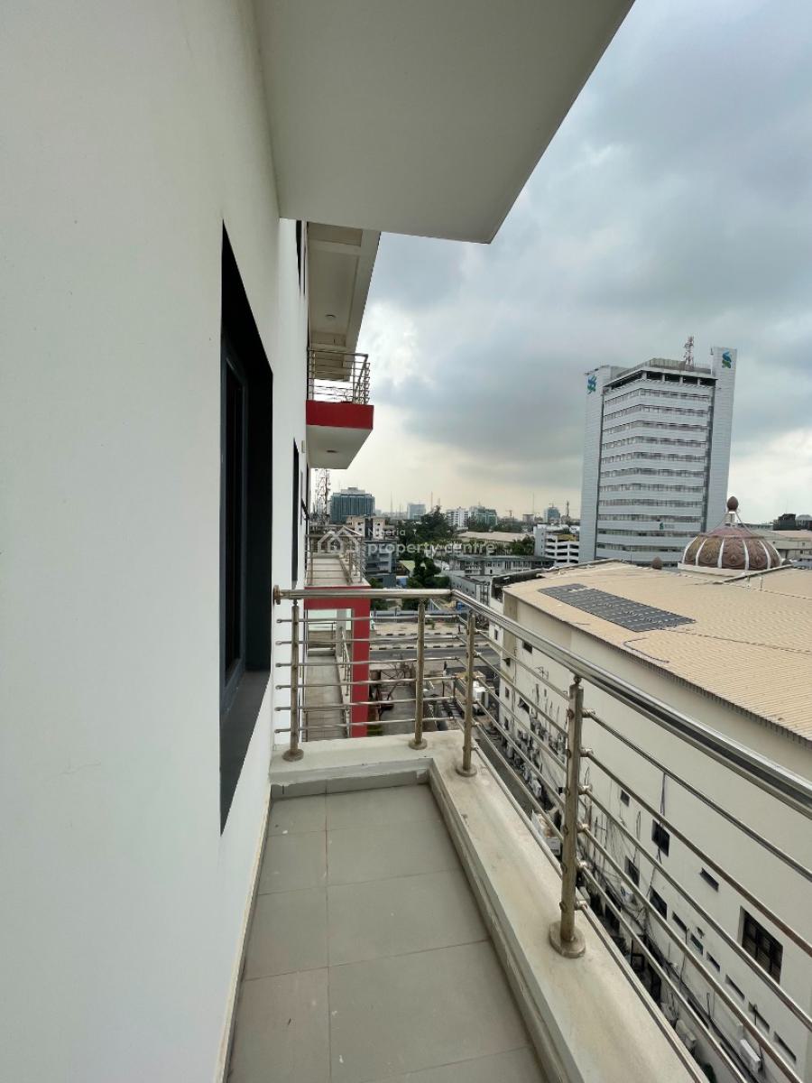 Luxury 3-bedroom Apartment with Bq., Victoria Island (vi), Lagos, Flat / Apartment for Rent
