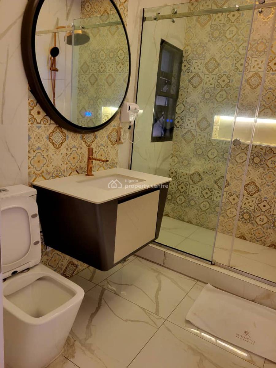 Stylish 1 Bedroom with Bathtub, Balcony, Pool & Elevator, 23 Mac Donald Road, Ikoyi, Lagos, Flat / Apartment Short Let