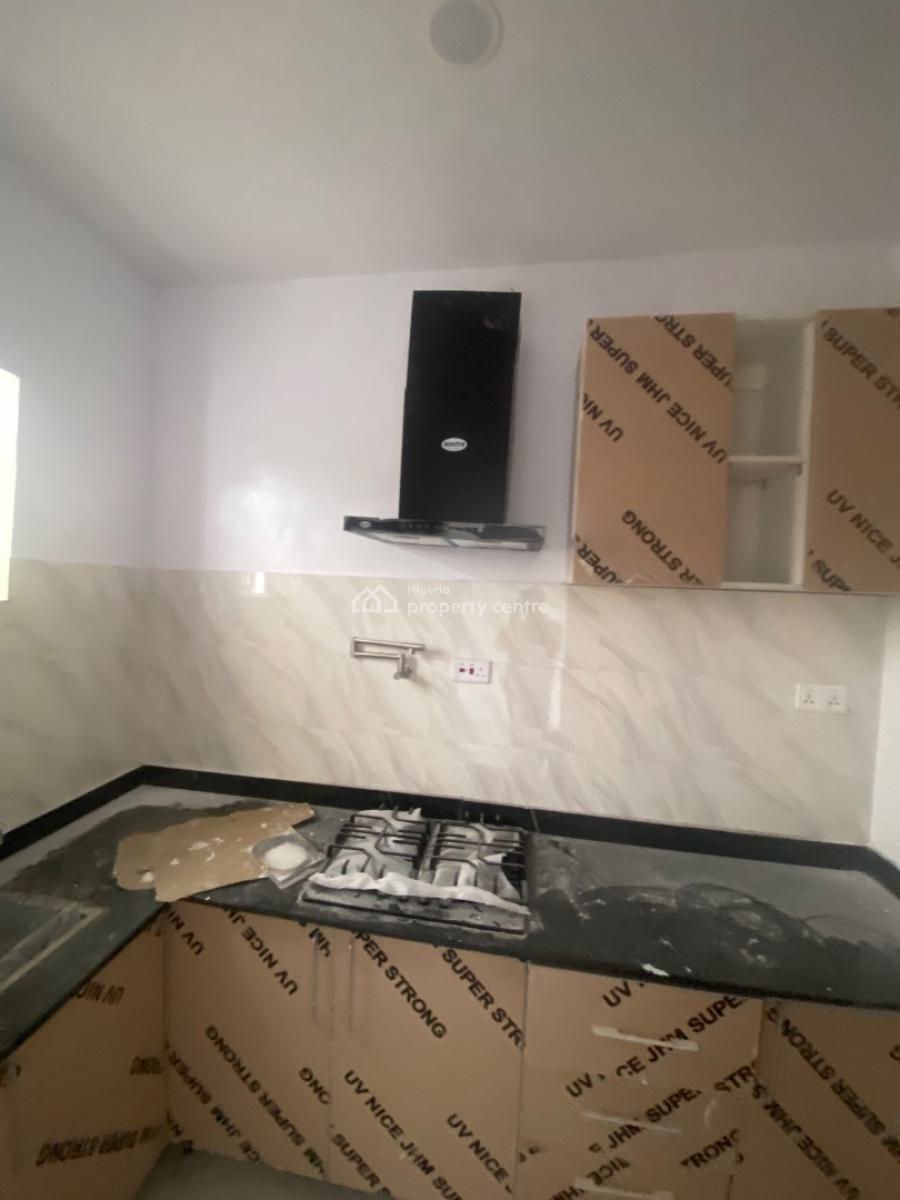 Lovely Brand New 2 Bedroom with Top Notch Finishing, Alpha Beach Road, Lekki, Lagos, Flat / Apartment for Rent