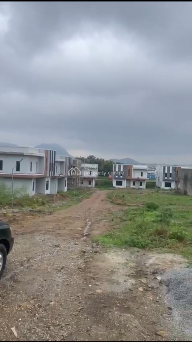 Flat Estate Land, Along Kubwa Express Way After Nipco Fuel Station, Karsana, Karsana, Abuja, Mixed-use Land for Sale