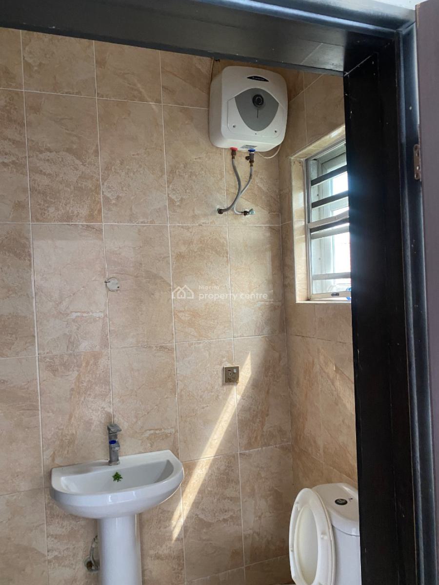 a Beautiful and Spacious Bedroom Upstairs Available, Chevy View Estate, Lekki, Lagos, Self Contain (single Rooms) for Rent