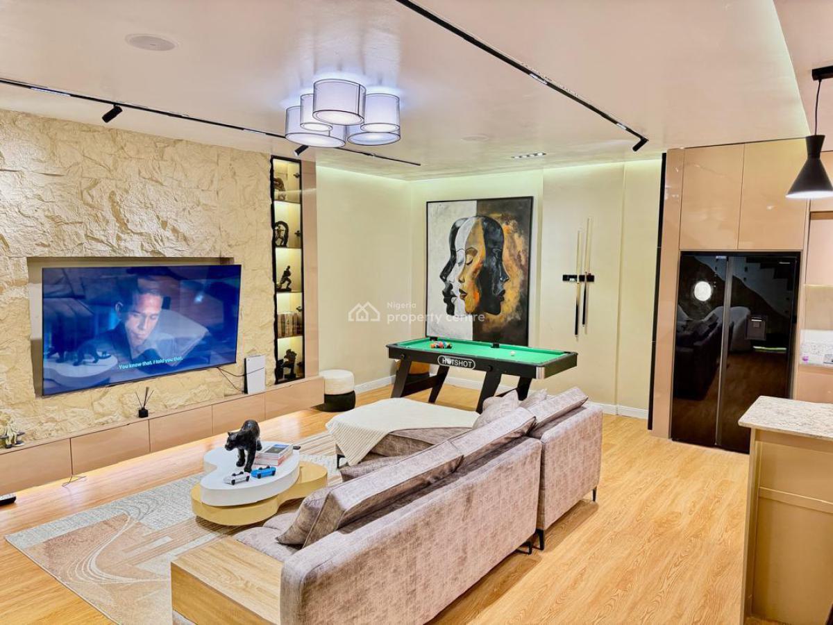 Stylish Caved Glass 2-bedroom  Maisonette Apartment, Freedom Way, Lekki Phase 1, Lekki, Lagos, Flat / Apartment Short Let