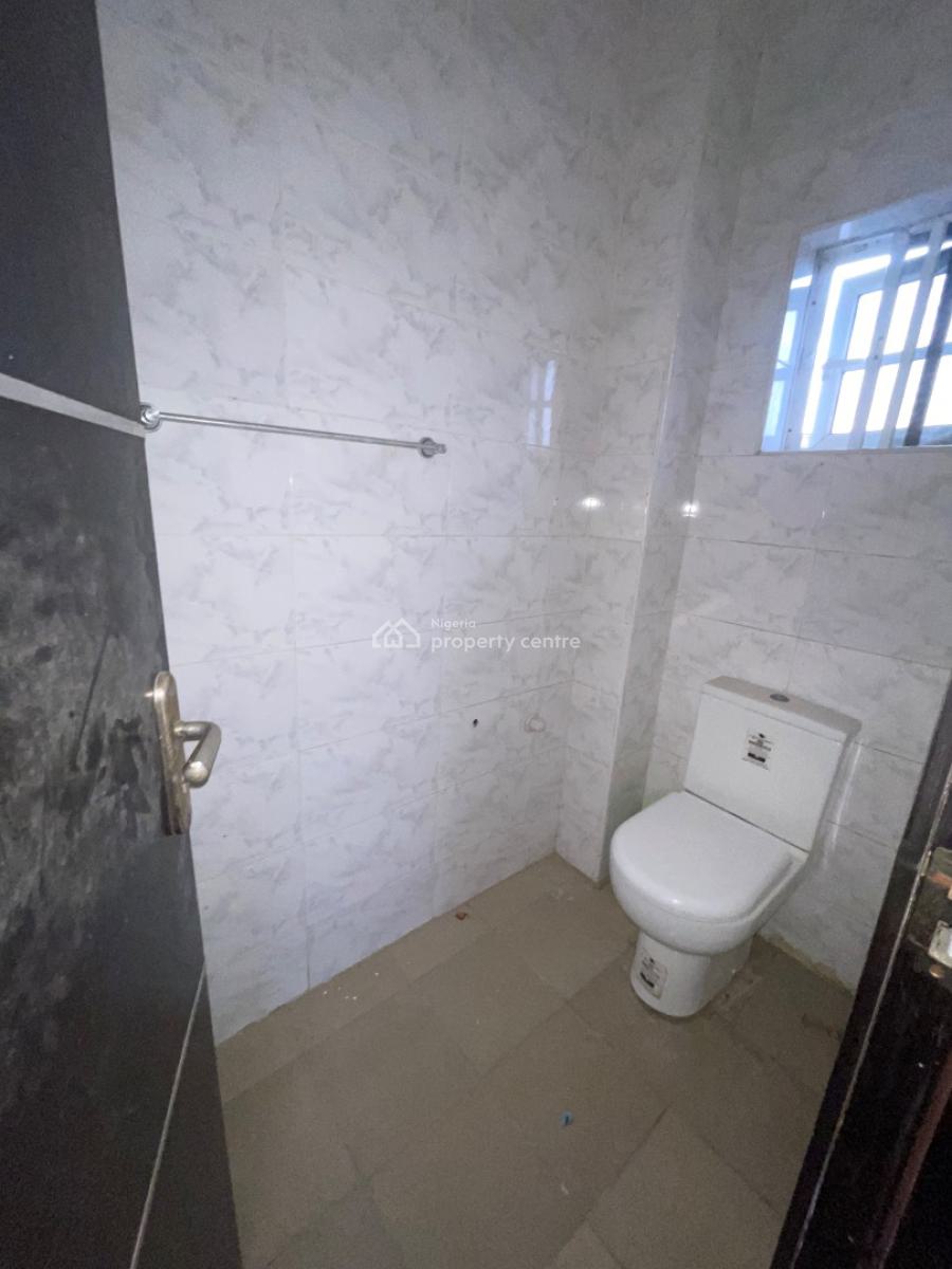 a Standard 3 Bedroom Apartment, Mobil Road, Ilaje, Ajah, Lagos, Flat / Apartment for Rent
