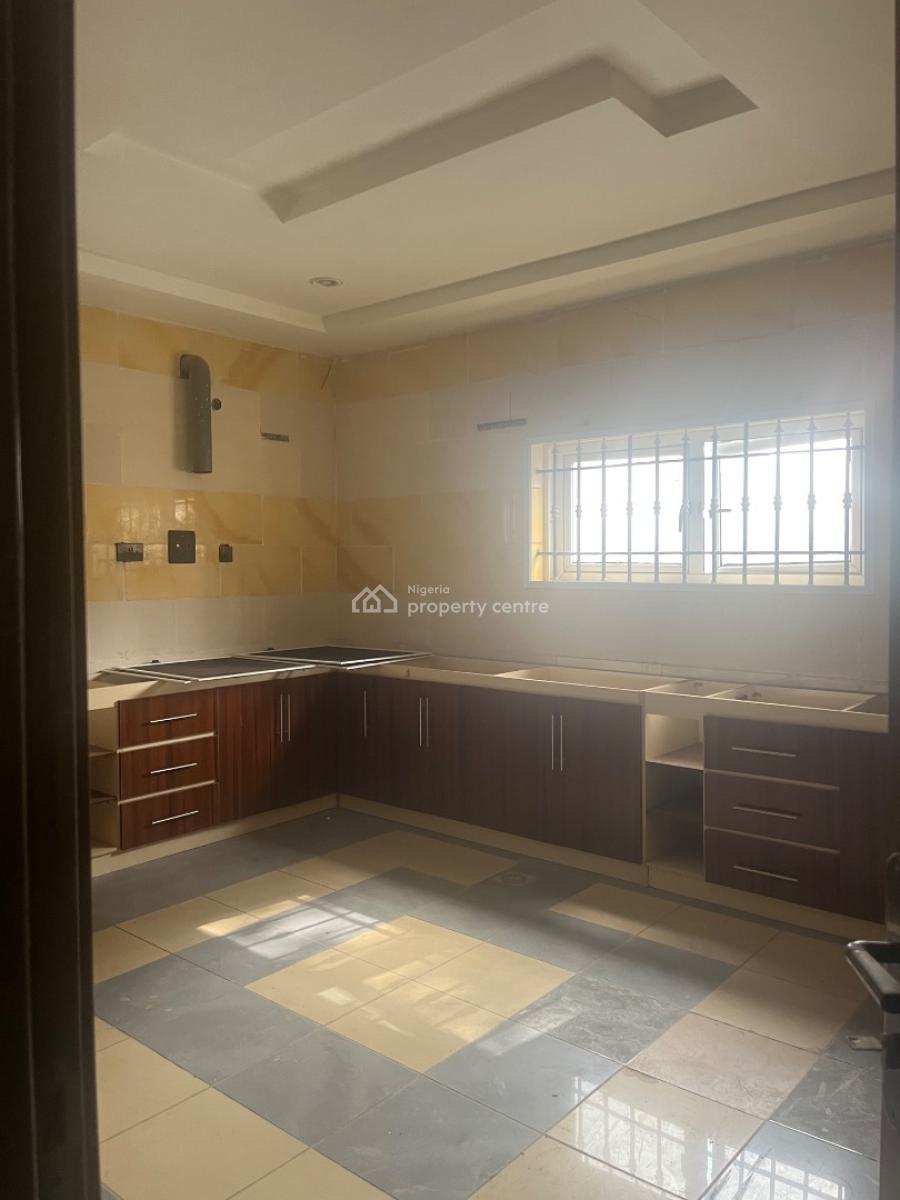 6 Bedroom Terrace House, Asokoro District, Abuja, Terraced Duplex for Rent