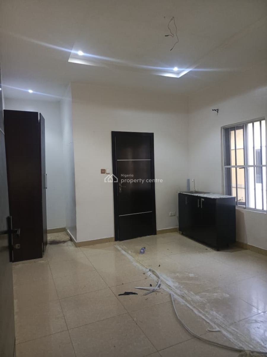 Self Contain Available with Open Plan Kitchen, Chevron, Lekki Expressway, Lekki, Lagos, Self Contain (single Rooms) for Rent