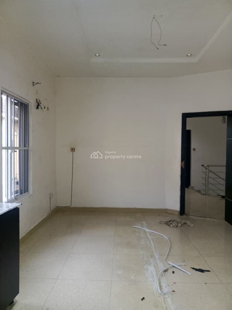 Self Contain Available with Open Plan Kitchen, Chevron, Lekki Expressway, Lekki, Lagos, Self Contain (single Rooms) for Rent