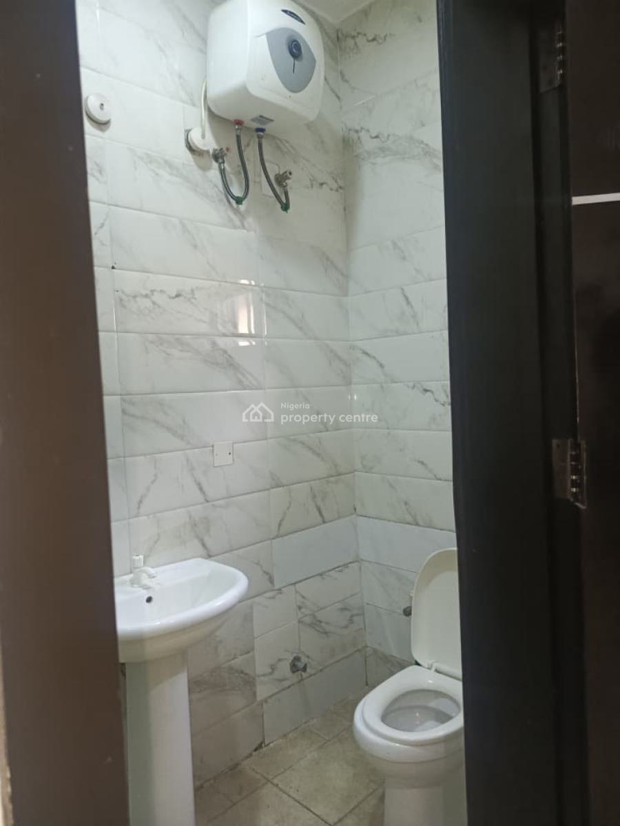 Self Contain Available with Open Plan Kitchen, Chevron, Lekki Expressway, Lekki, Lagos, Self Contain (single Rooms) for Rent